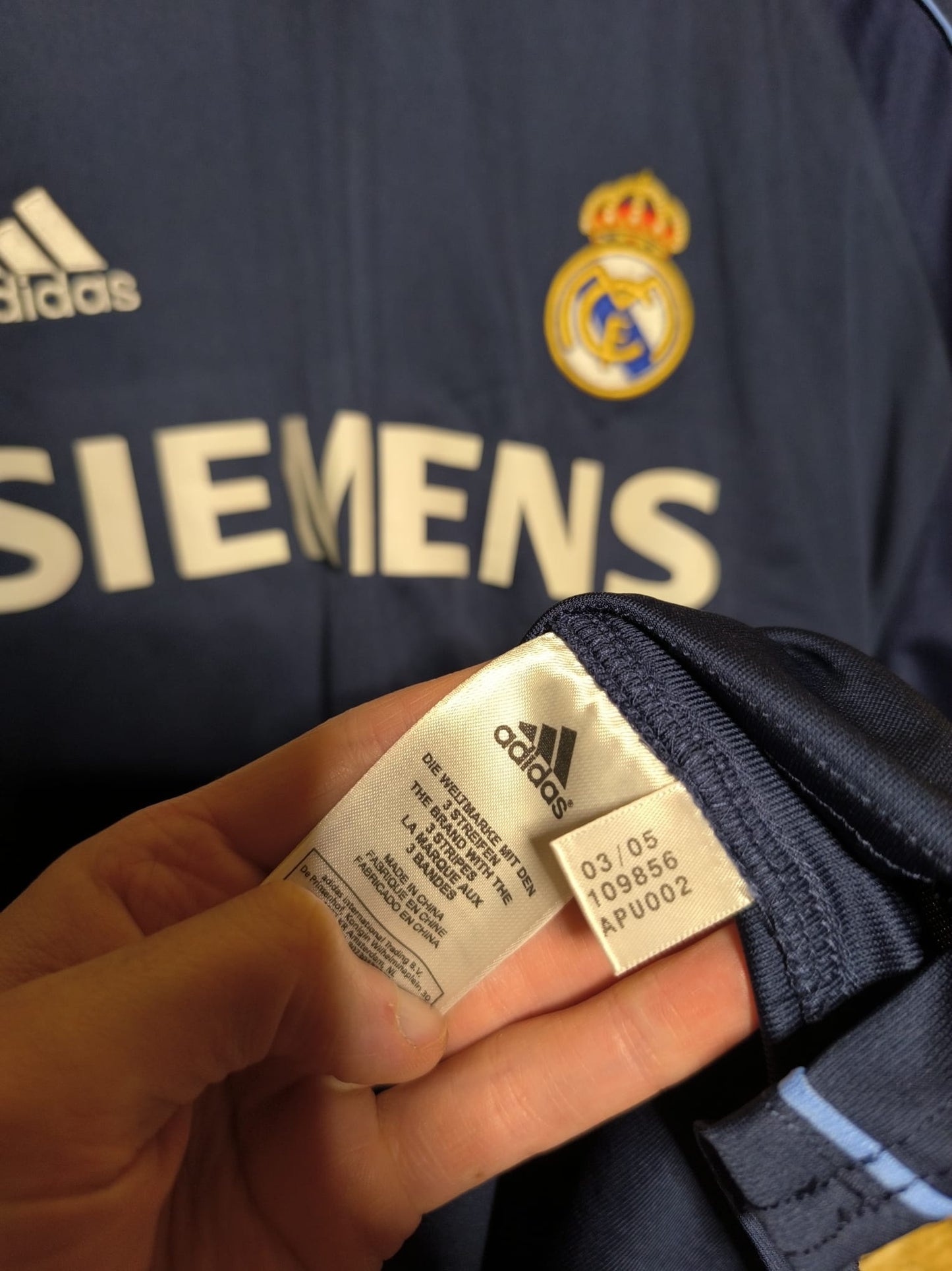 2005 Real Madrid Away, Large