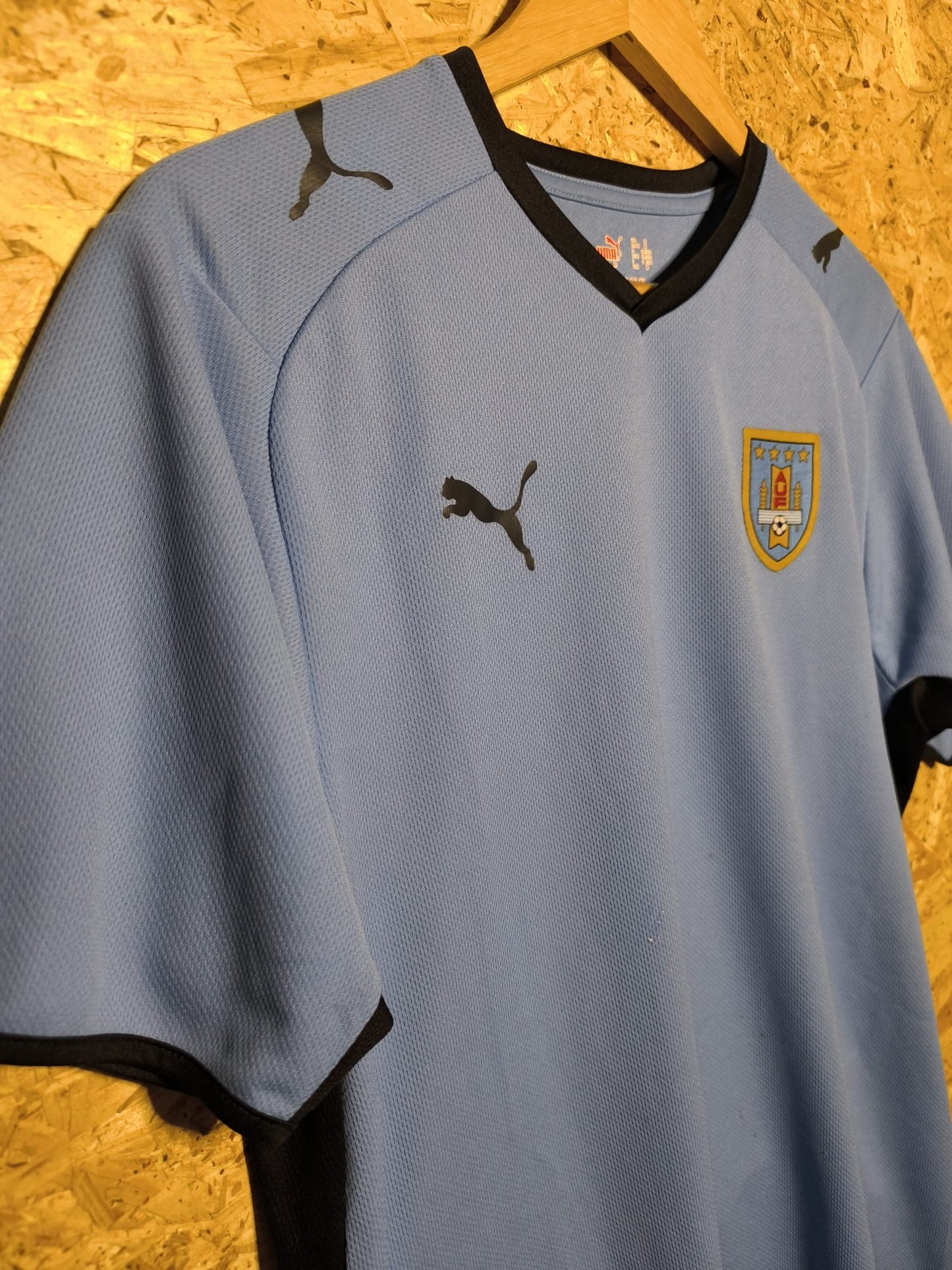 2008 Uruguay Home, Medium