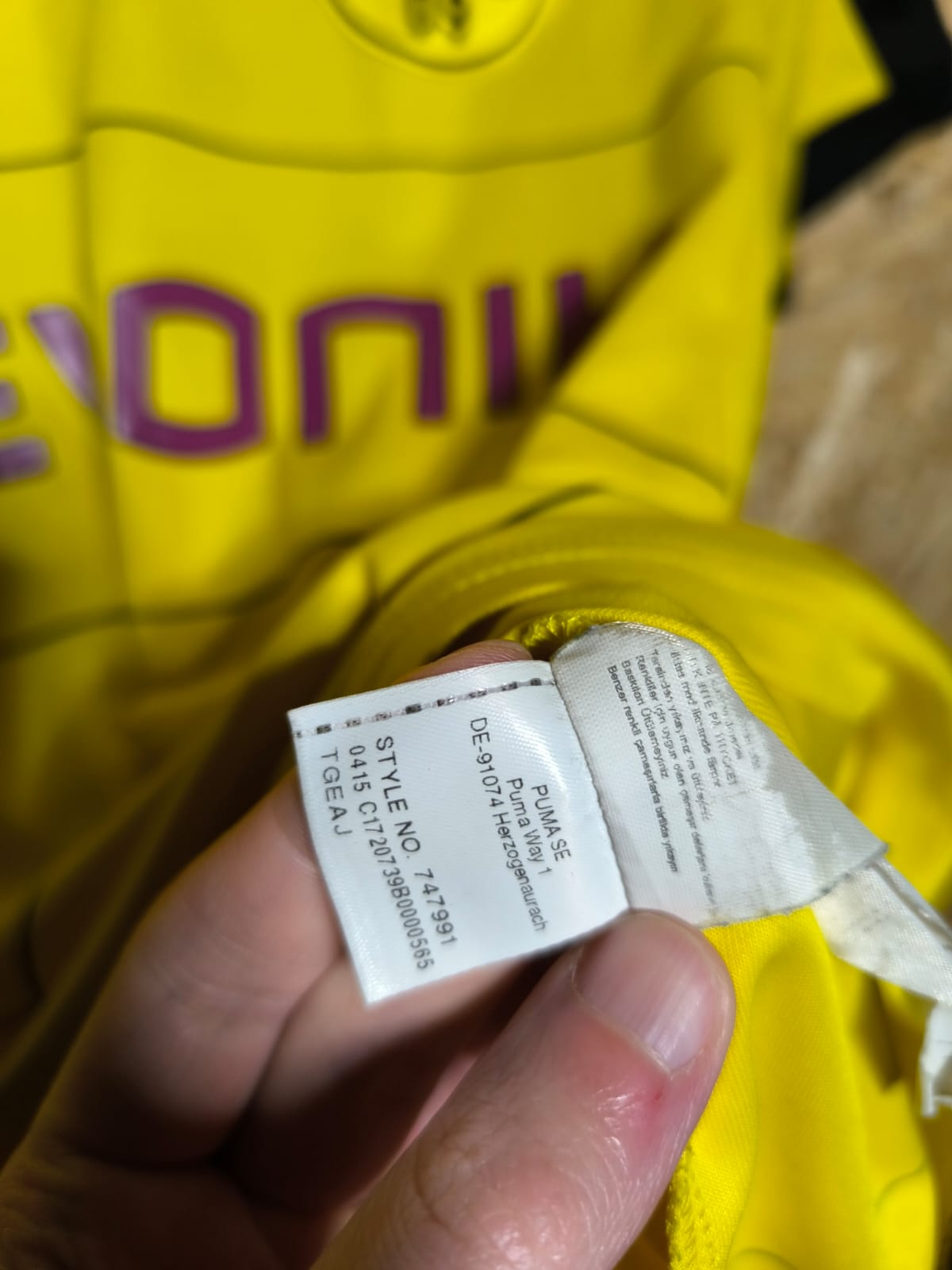 2016 Dortmund Home 'Aubameyang 17', Small