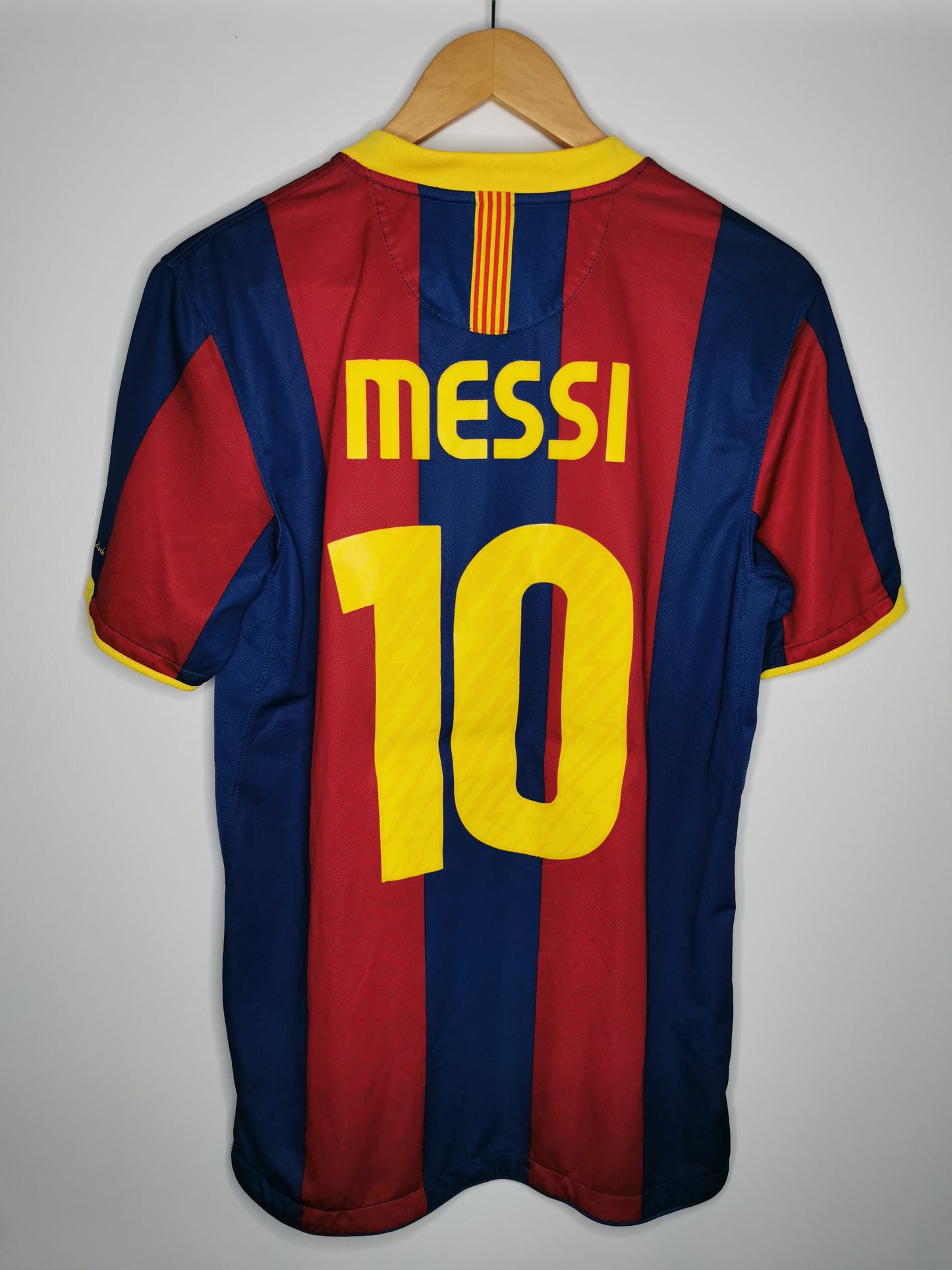 2010 Barcelona Home 'Messi 10', Medium