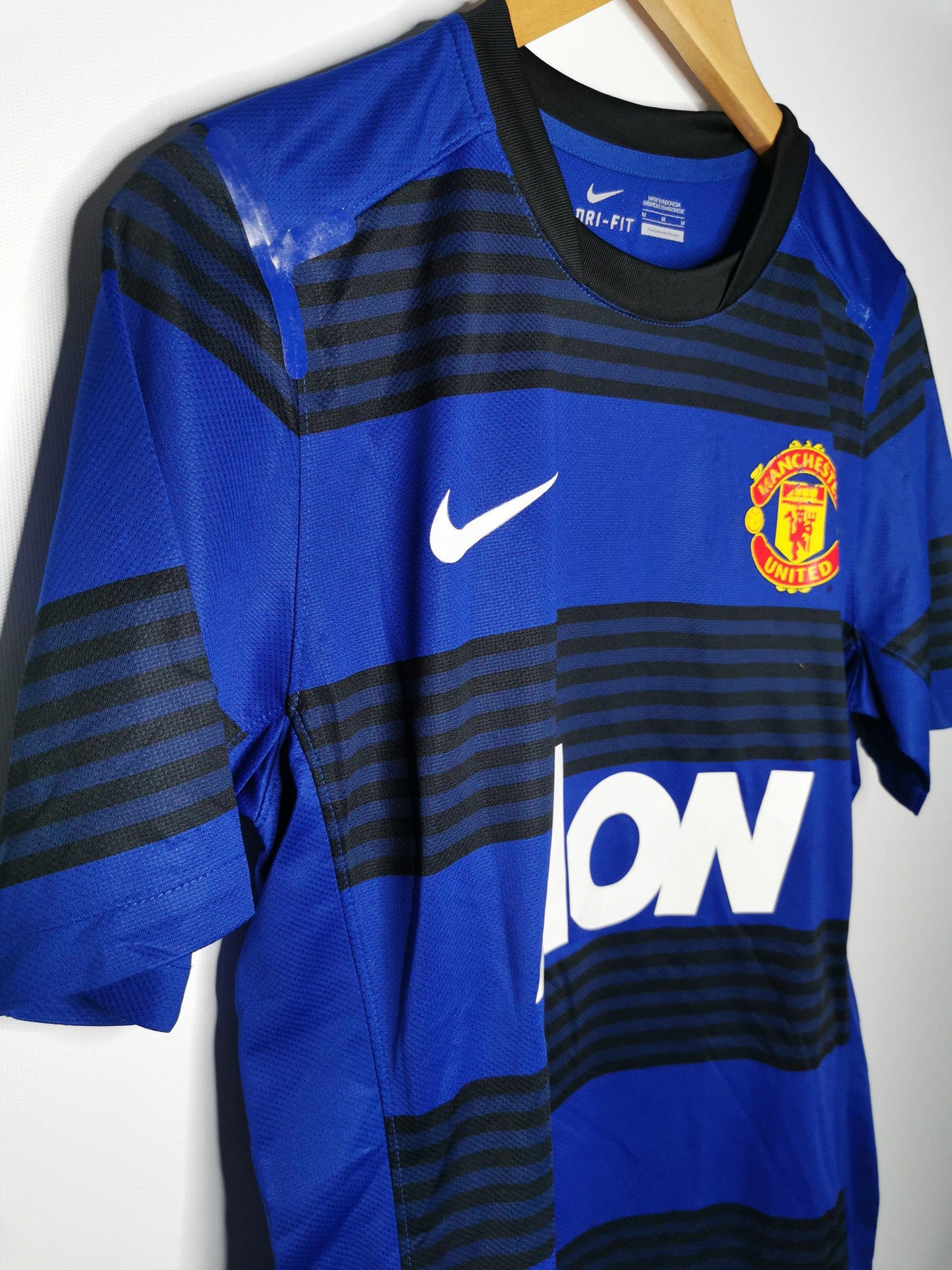 2011 Man United Away Kitroom Issue #18, Medium - footballshirts.ie