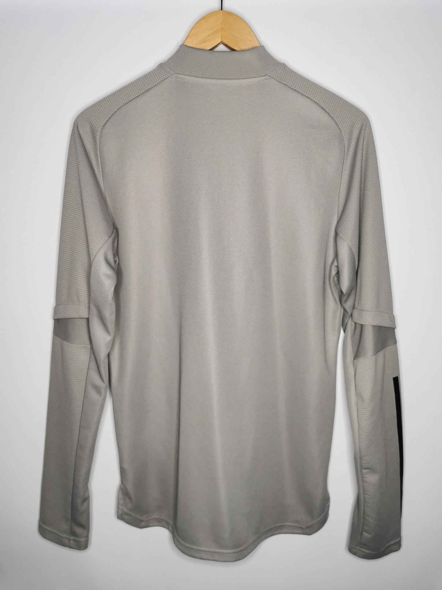 2019 Wolves Staff Issued Training Top, Small (fits slim Medium)