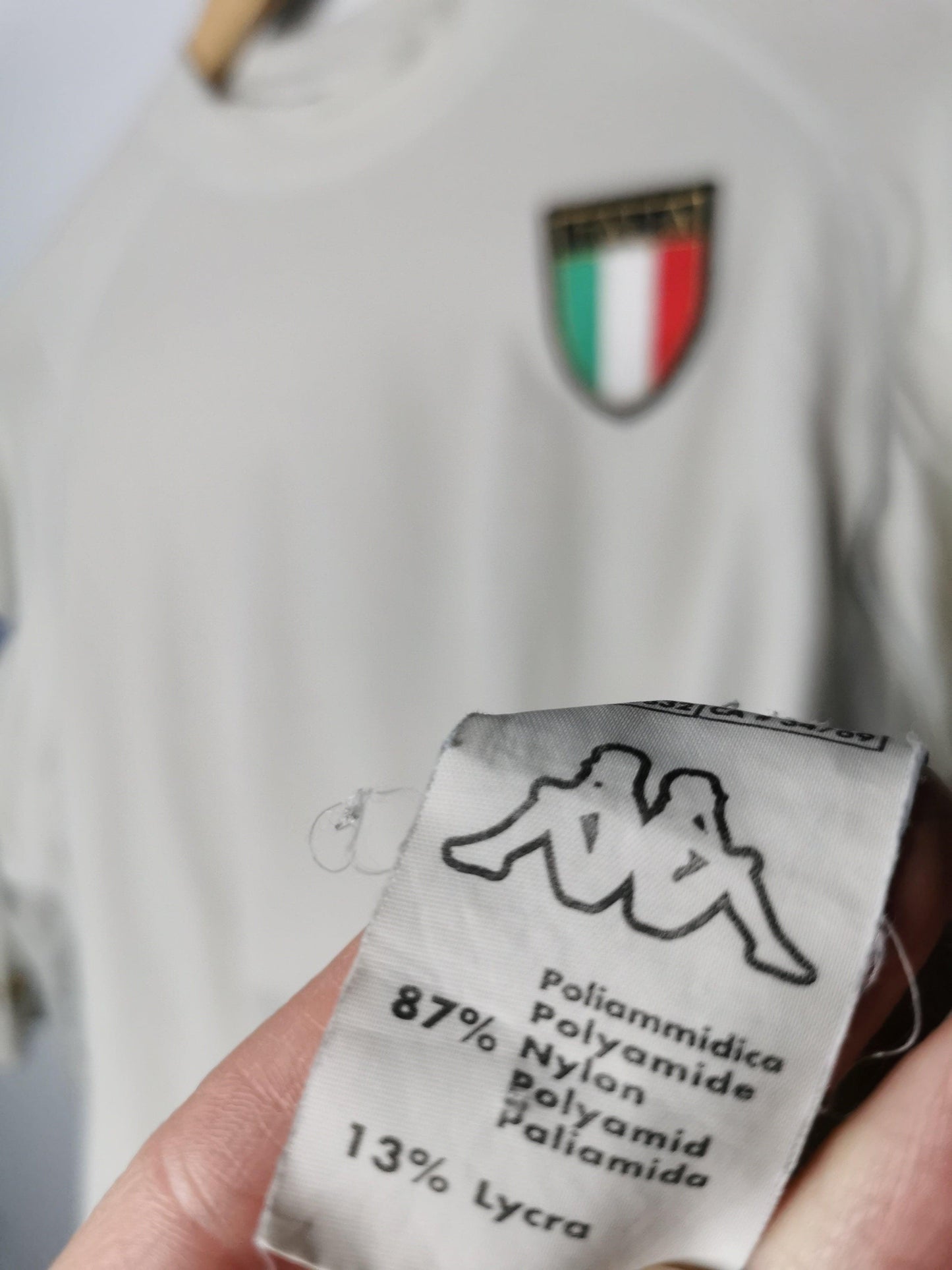 2000 Italy Away Player Spec, Medium - footballshirts.ie