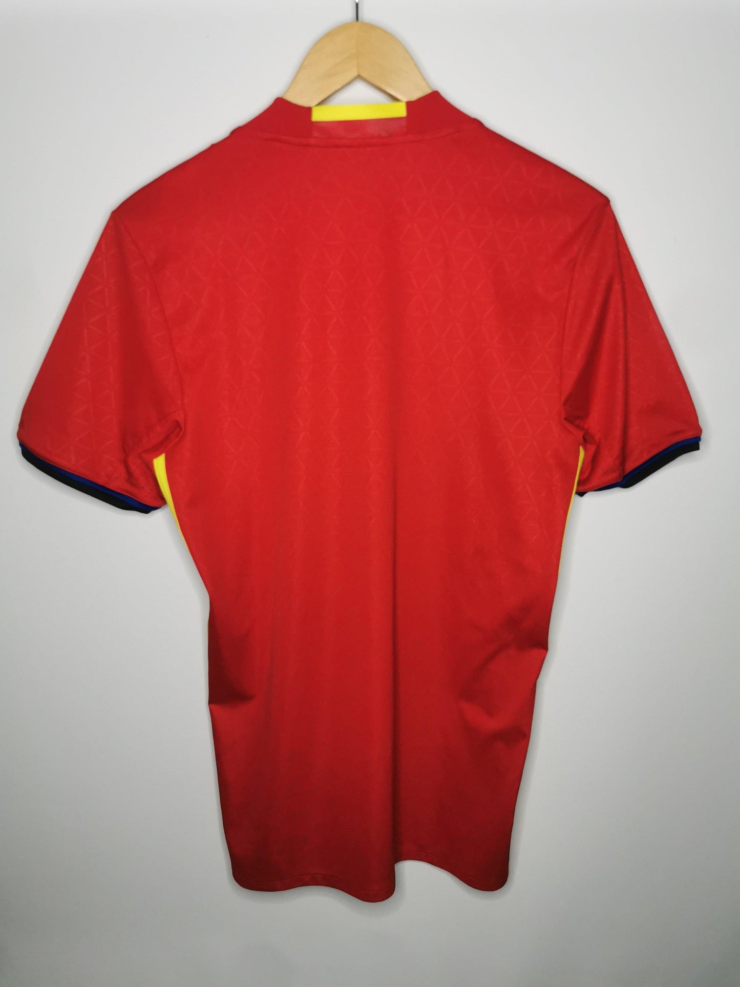 2016 Spain Home, Small - footballshirts.ie