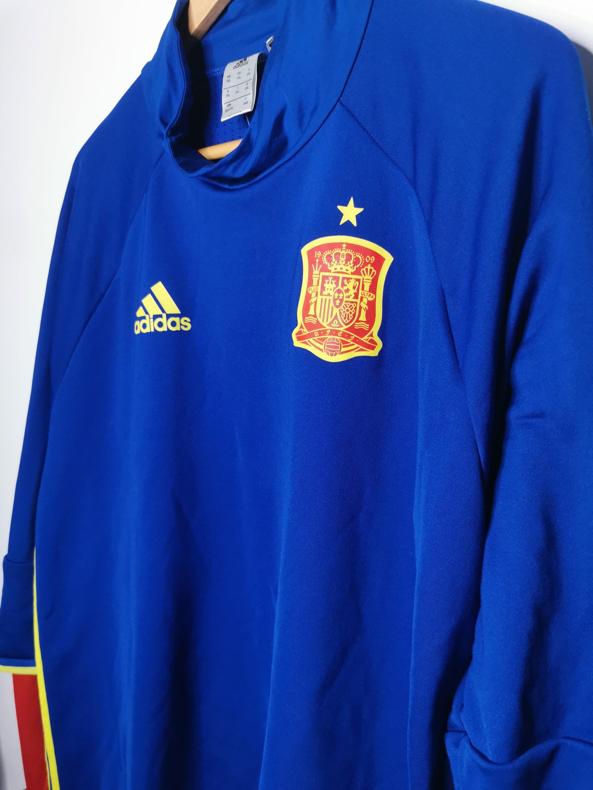 2016 Spain Training Top, XX Large - footballshirts.ie