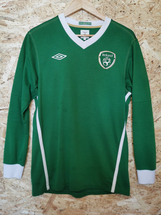 2009 Ireland Home Long Sleeve Kitroom Issue #7, Size 40 (Medium)