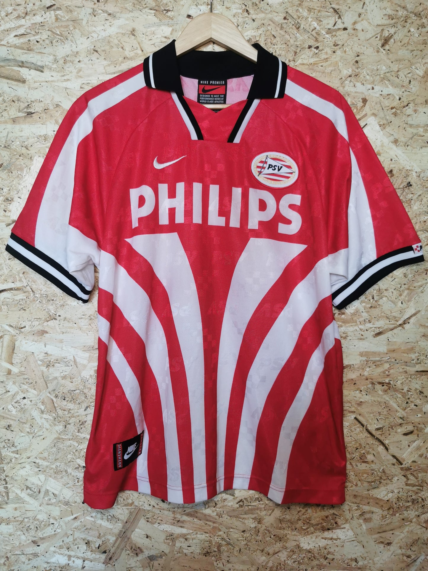 1996 PSV Home #8, Large