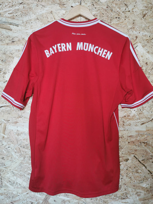 Authentic Bayern Munich 2013 Adidas Home Short Sleeve Football Shirt (Image 2)