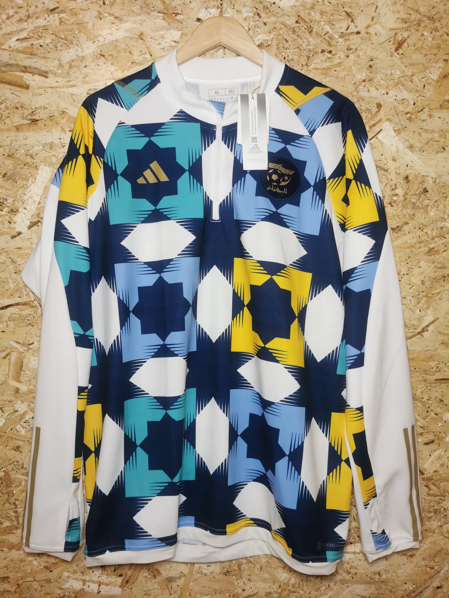2022 Algeria Training Top, X Large, BNWT