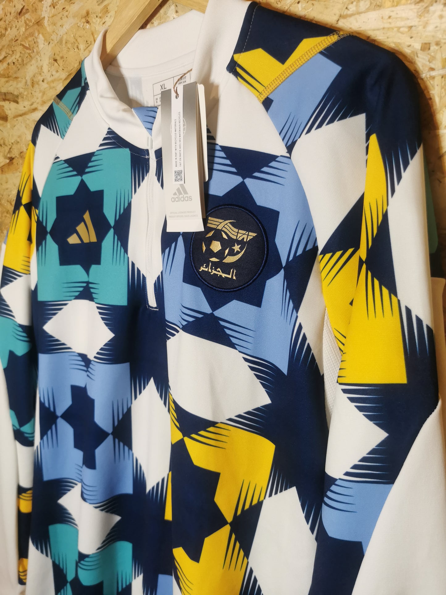 2022 Algeria Training Top, X Large, BNWT