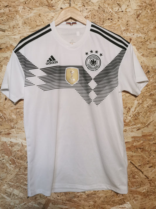 2018 Germany Home, Medium