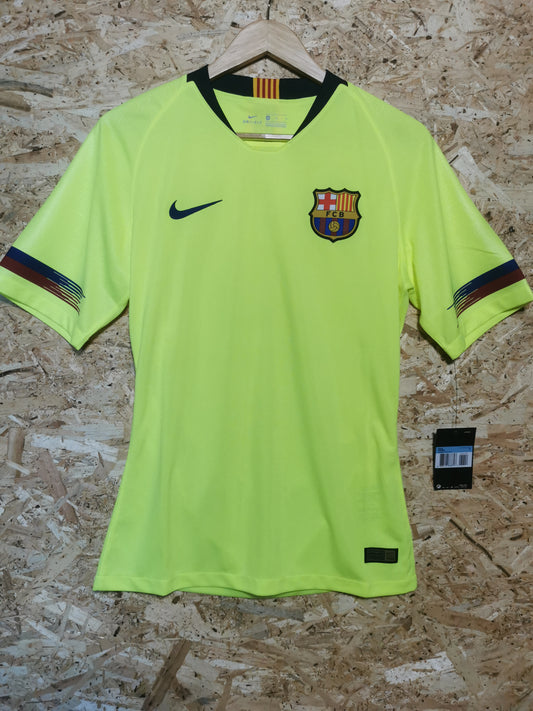 2017 Barcelona Away Youth Kitroom Issue, Medium, BNWT