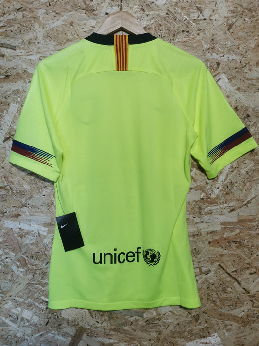 Authentic Barcelona 2017 Nike Away Short Sleeve Youth Kitroom Issued Football Shirt (Image 2)