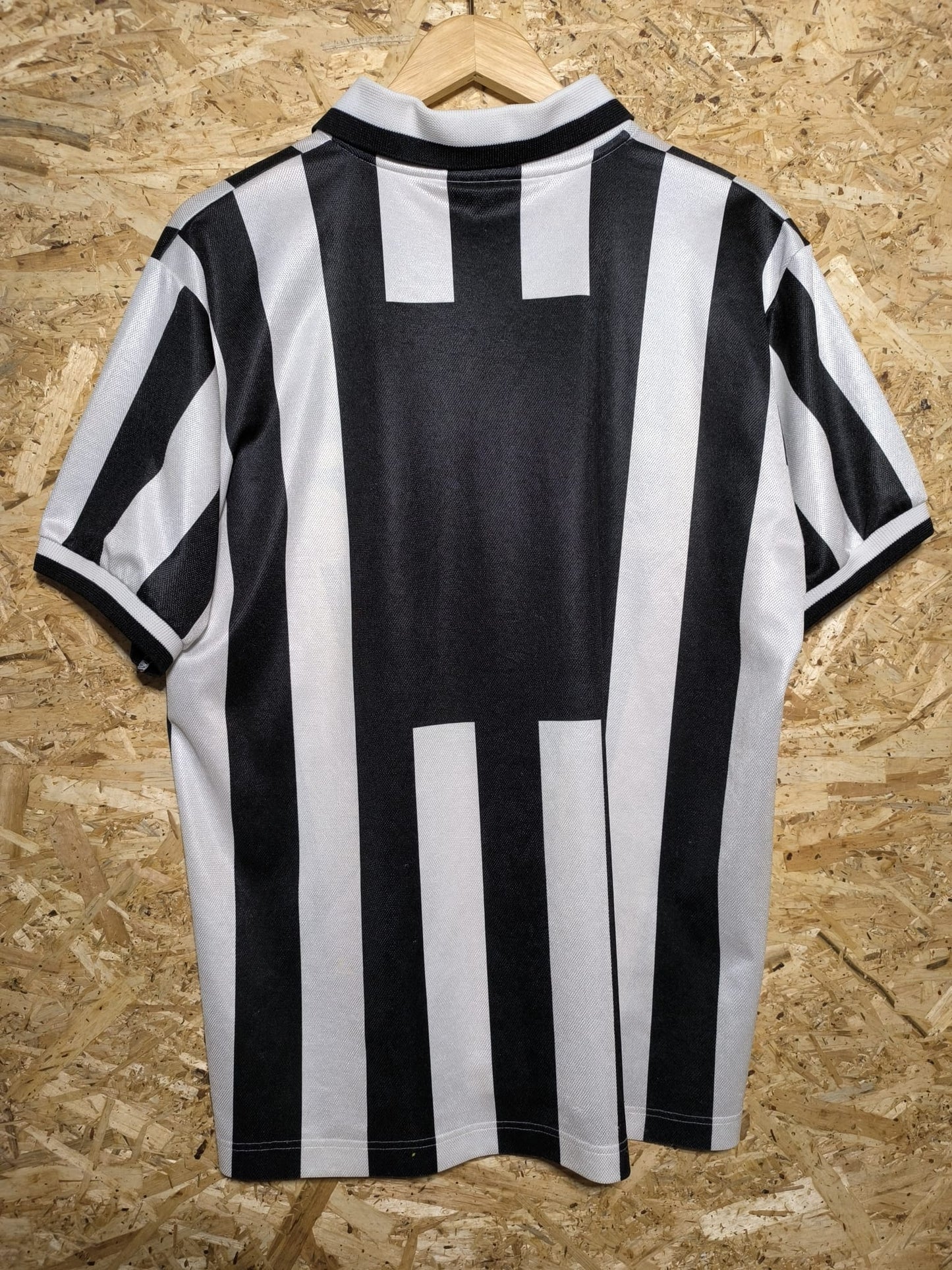 1995 Juventus Home, Large