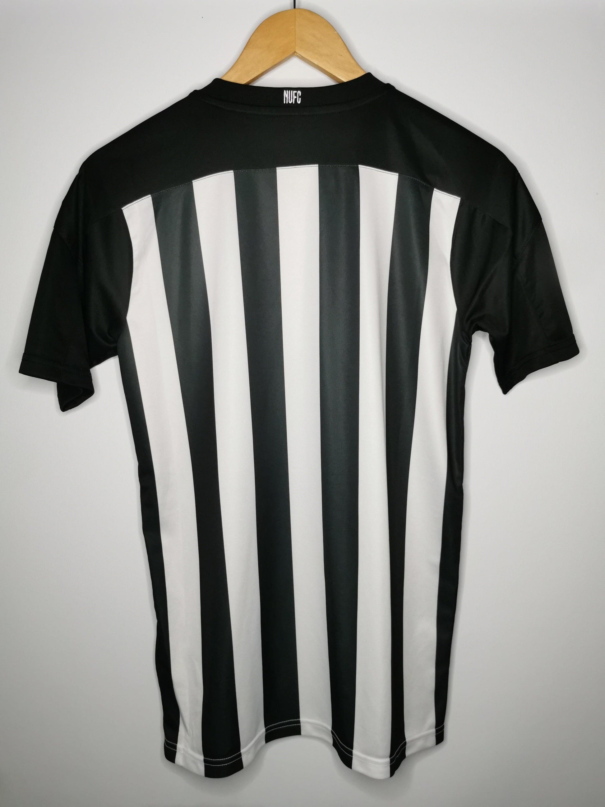 2020 Newcastle Home, Small, BNWT - footballshirts.ie