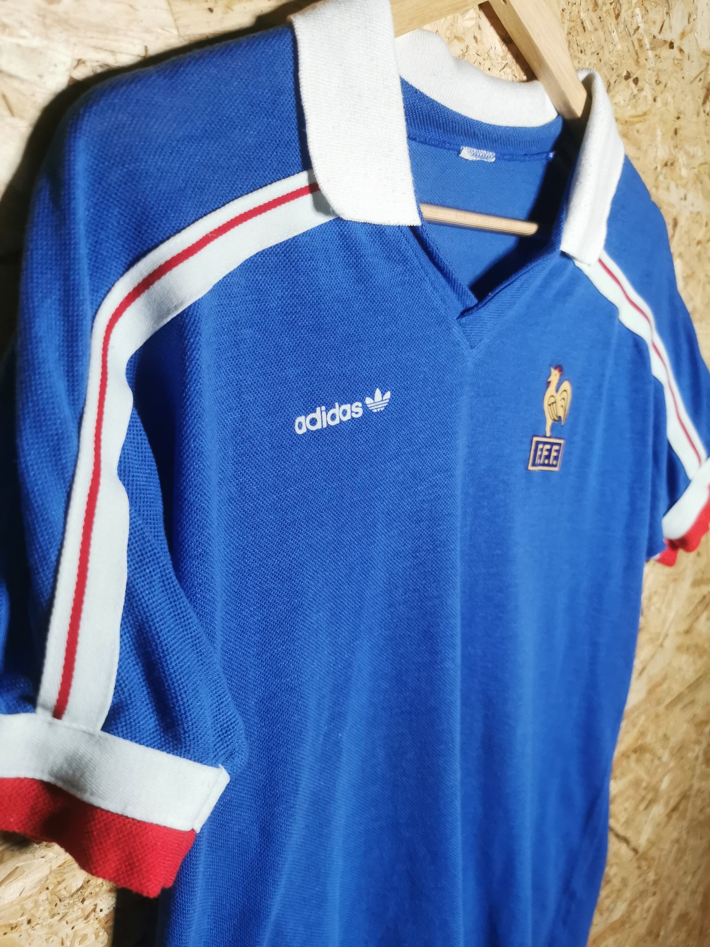 1986 France Home, Medium
