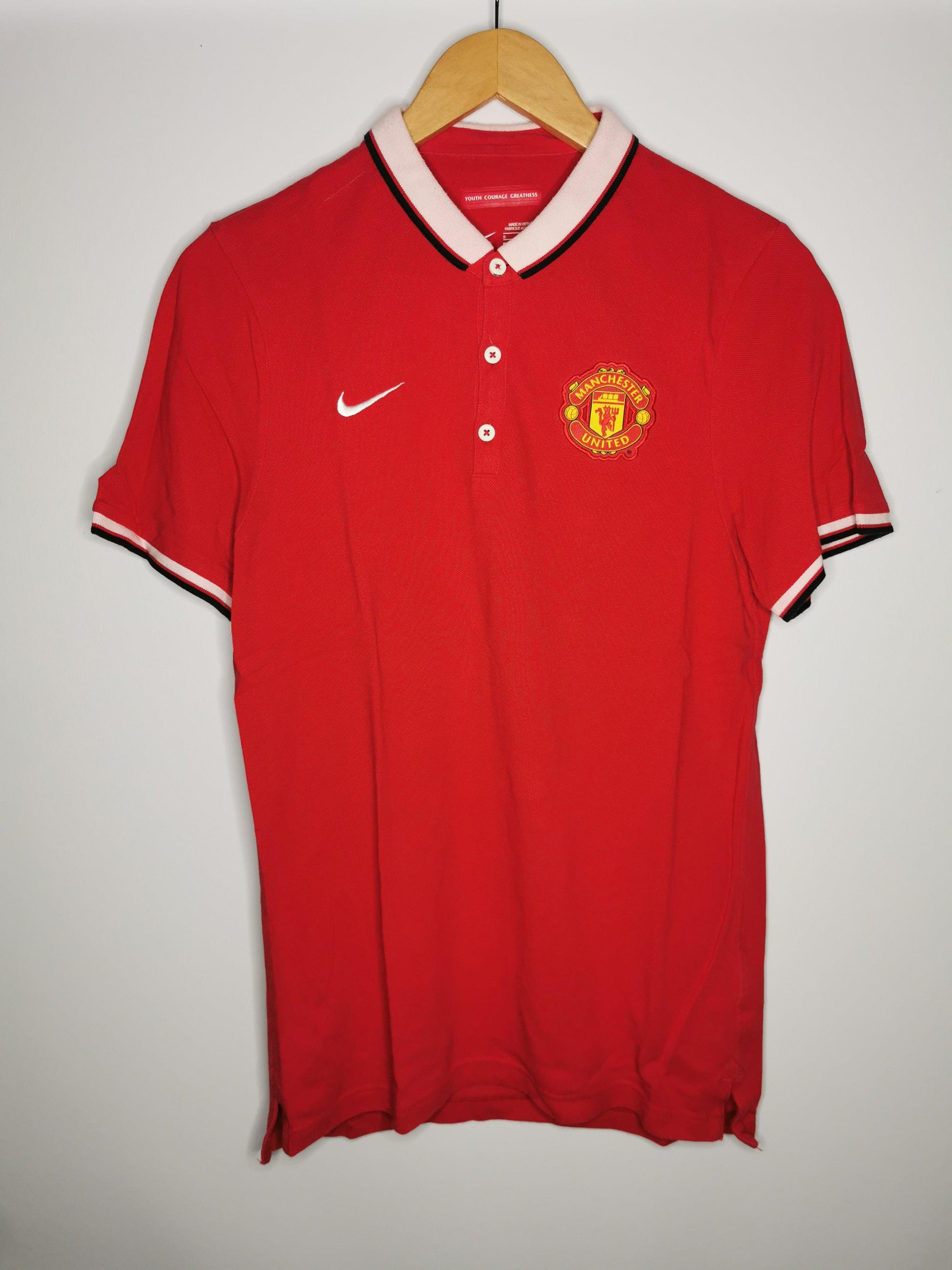 2014 Man United polo shirt, Small - footballshirts.ie