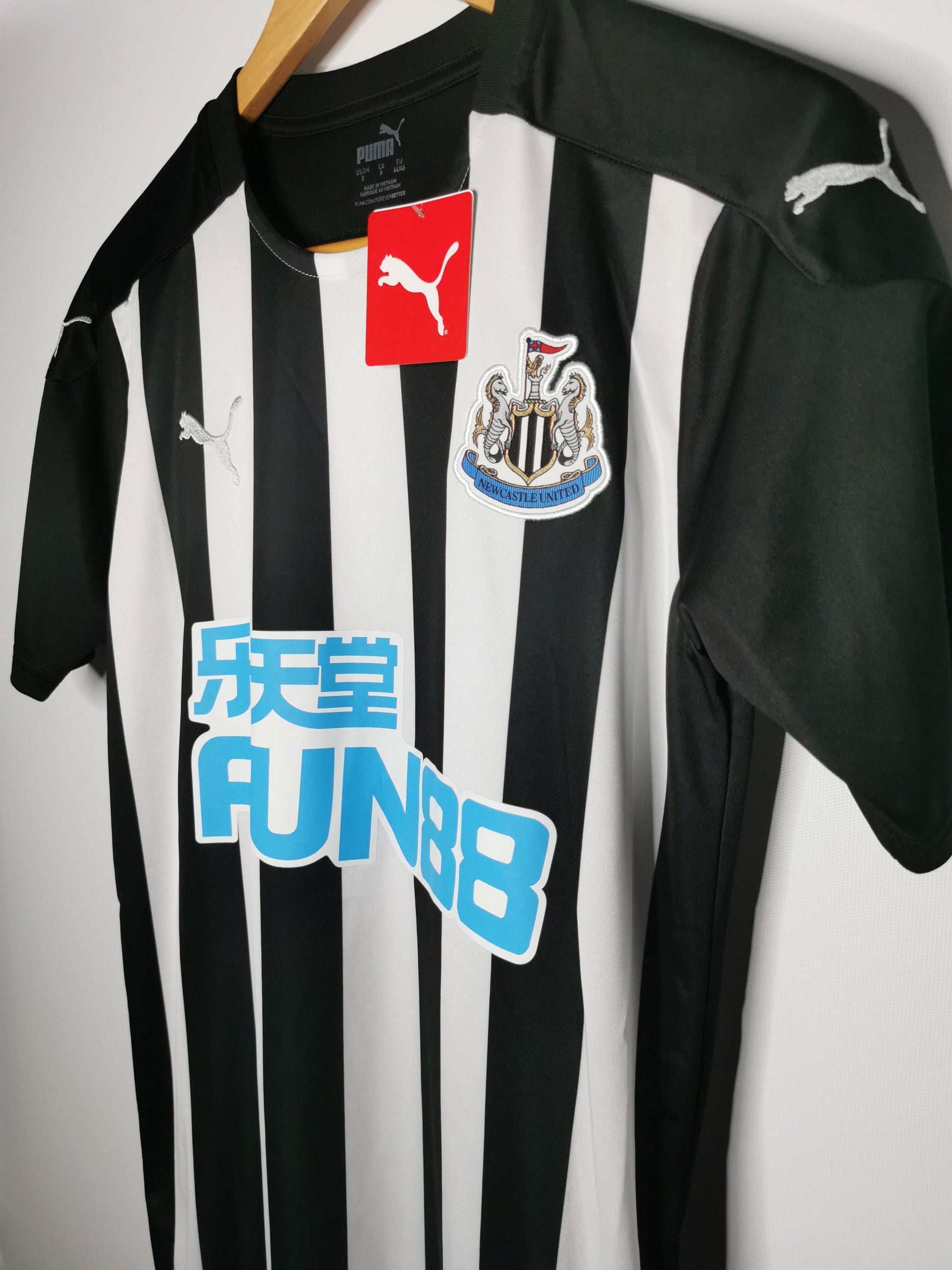 2020 Newcastle Home, Small, BNWT - footballshirts.ie