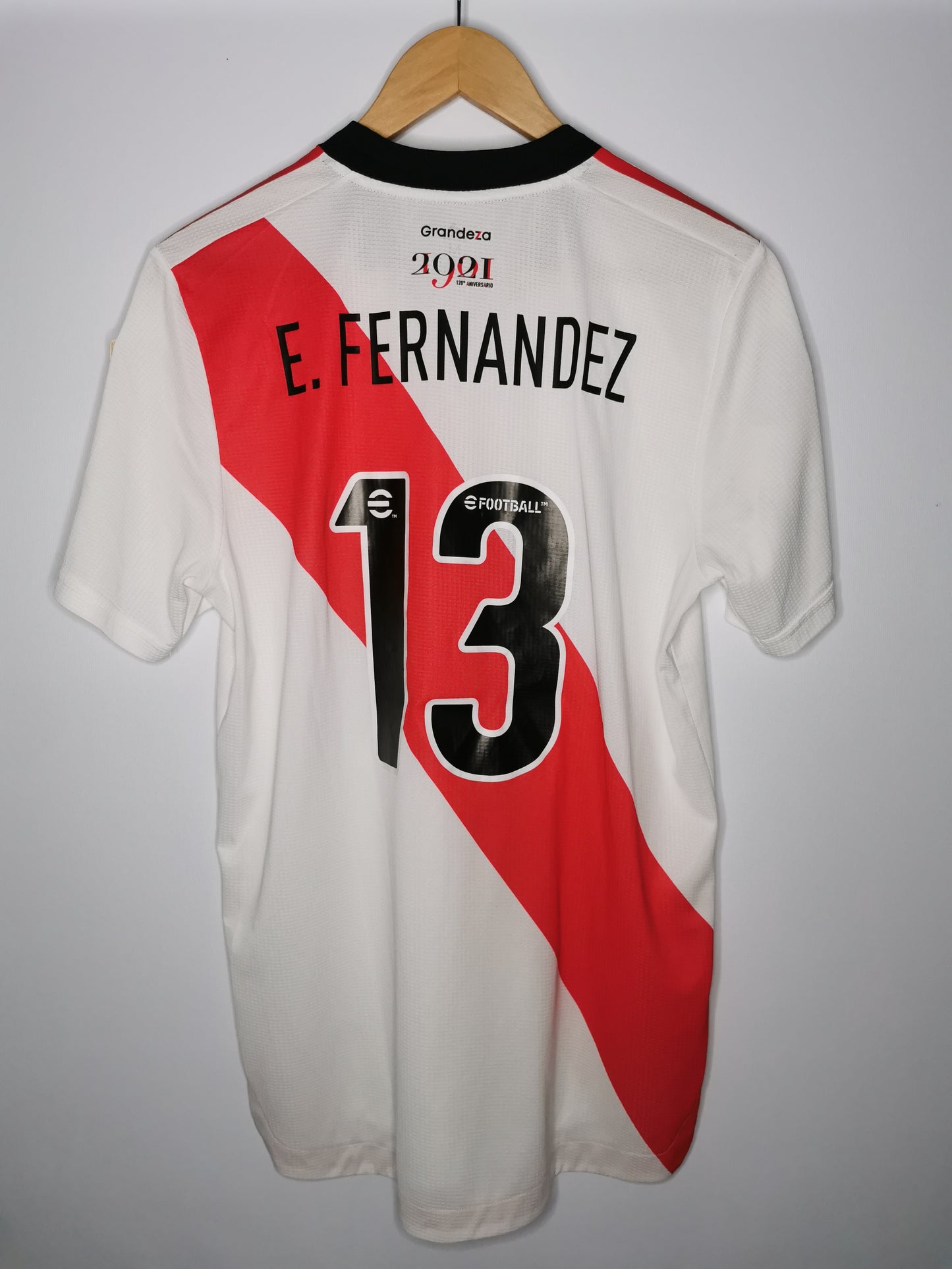 2021 River Plate Home Player Spec 'E. Fernandez 13', Medium