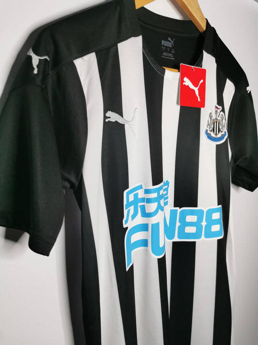 Authentic Newcastle United 2020 Puma Home Short Sleeve Football Shirt (Image 2)