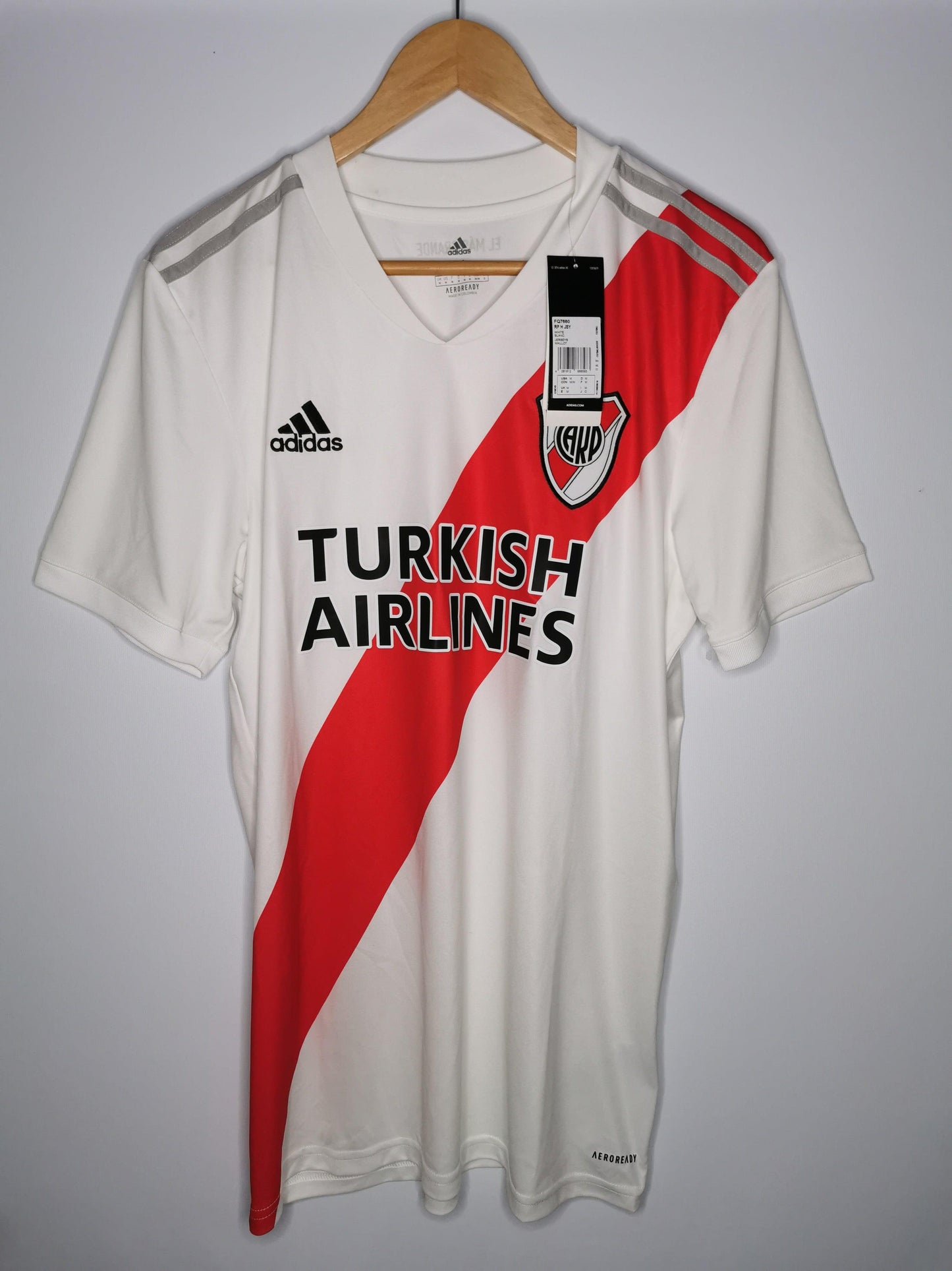 2020 River Plate Home, Medium, BNWT - footballshirts.ie
