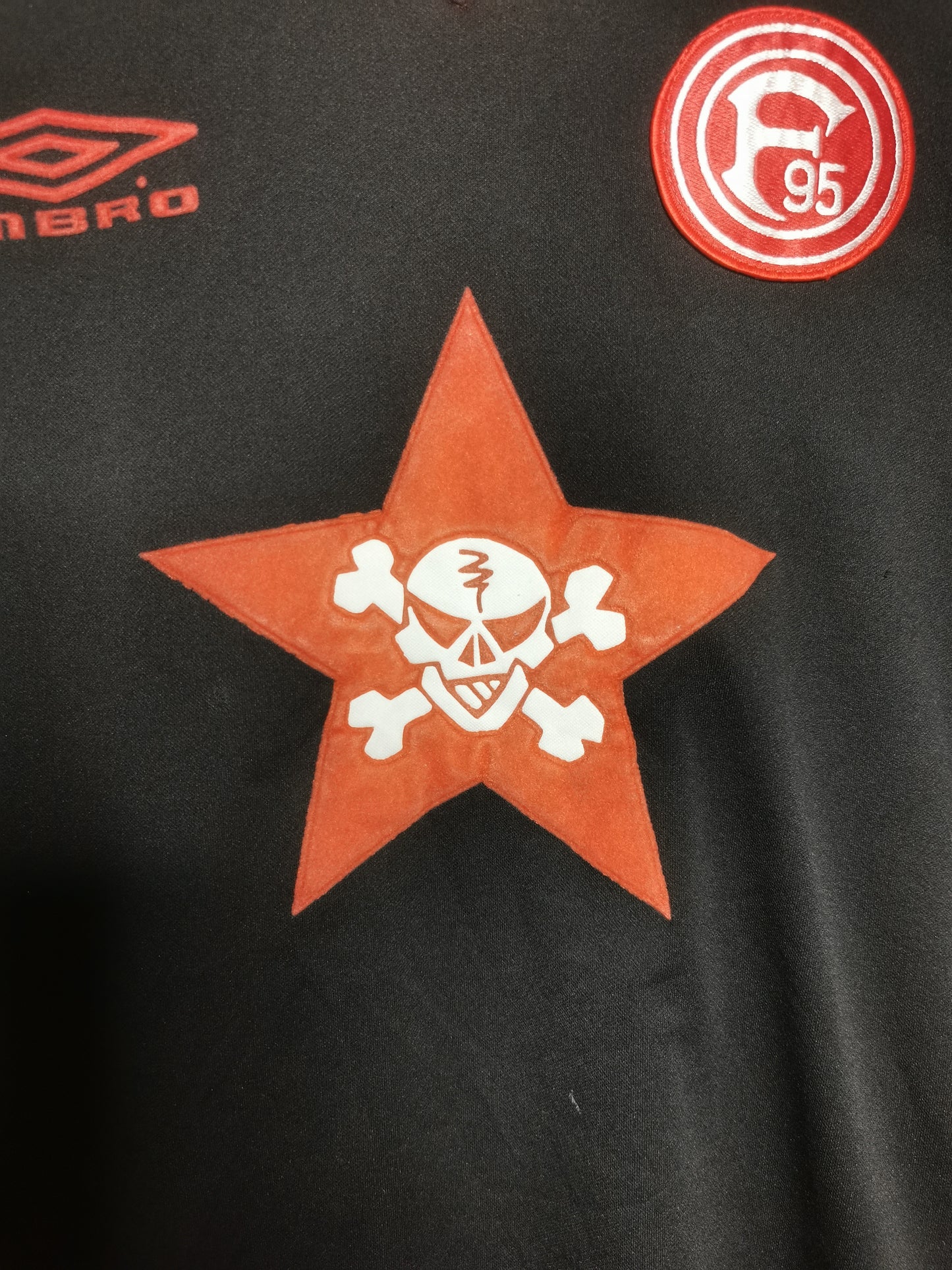 2001 Fortuna Dusseldorf Away, Large