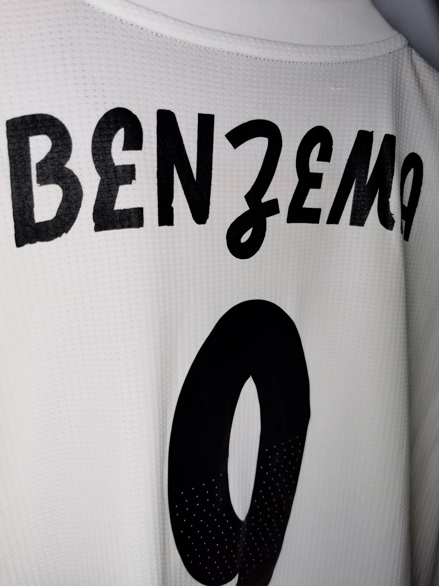 2018 Real Madrid Long Sleeve Player Spec 'Benzema 9', Medium