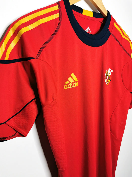Authentic 2008 Spain Training Player Spec tee (Image 2)
