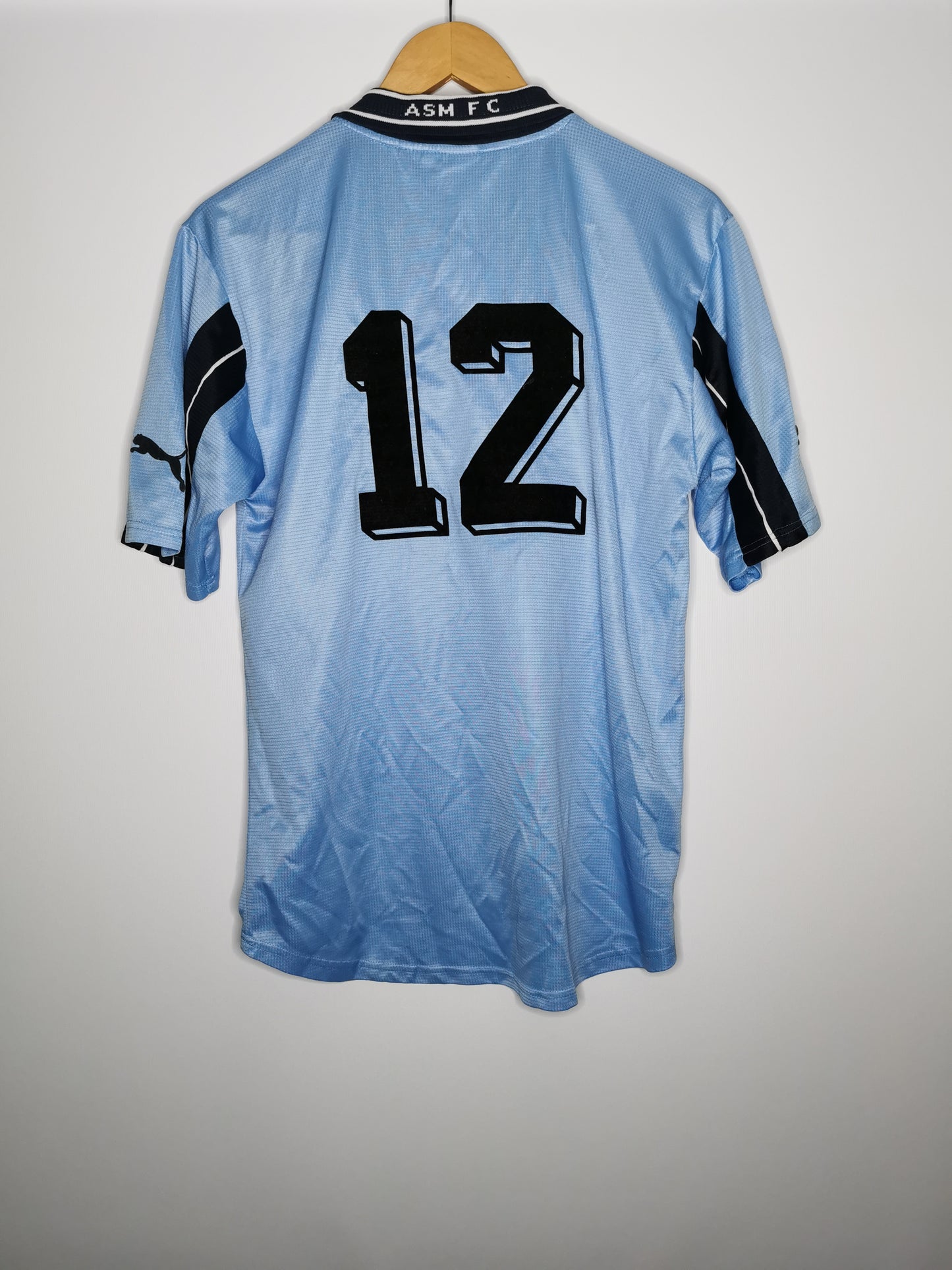 Monaco Third 2001 #12, Small