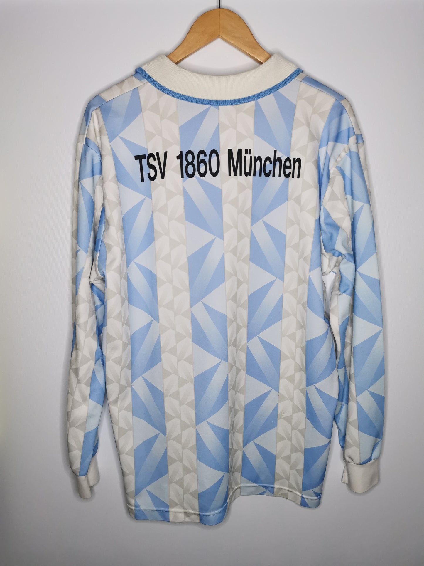 1993 1860 Munich Home Long Sleeve, X Large