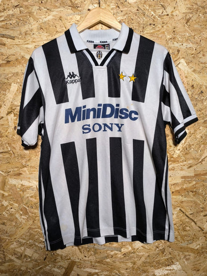1995 Juventus Pre-Season Home, Medium