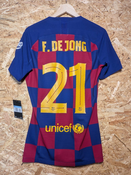 Authentic Barcelona 2020 Nike Home Short Sleeve Kitroom Issued Football Shirt 'F De Jong 21' (Image 2)