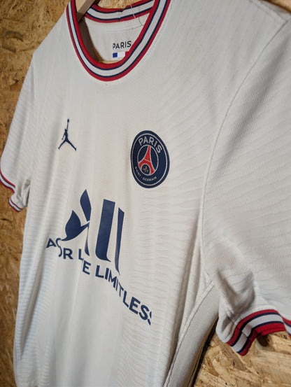 2021 PSG Fourth Player Spec 'Messi 30', Medium