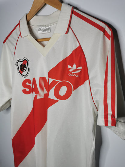 1992 River Plate Home #11 (Crespo), Medium