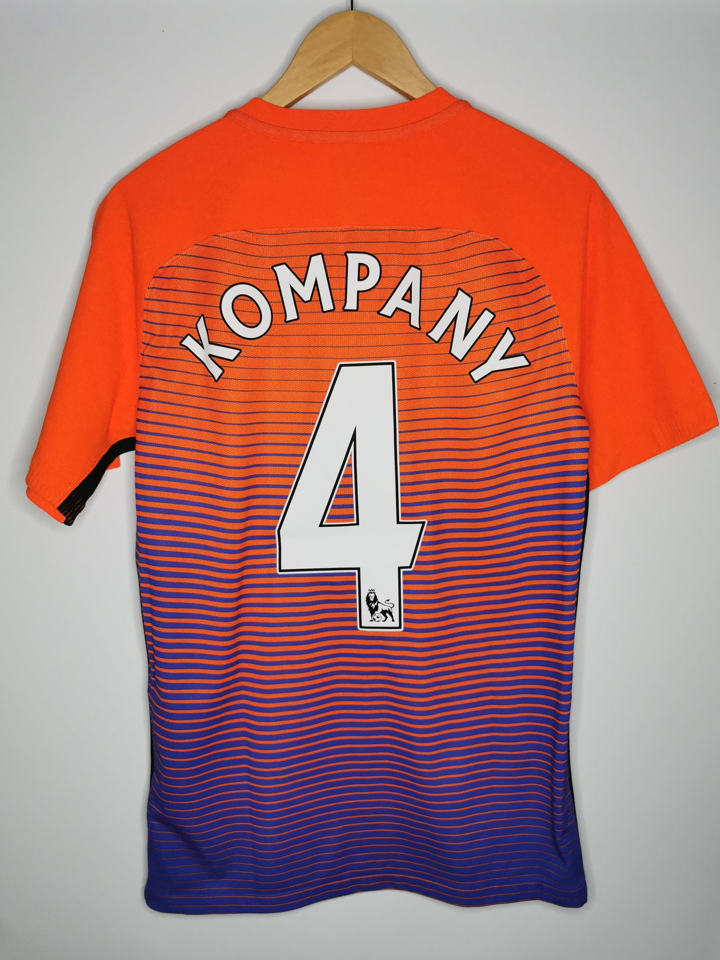 2016 Man City Away player spec 'Kompany 4', Medium