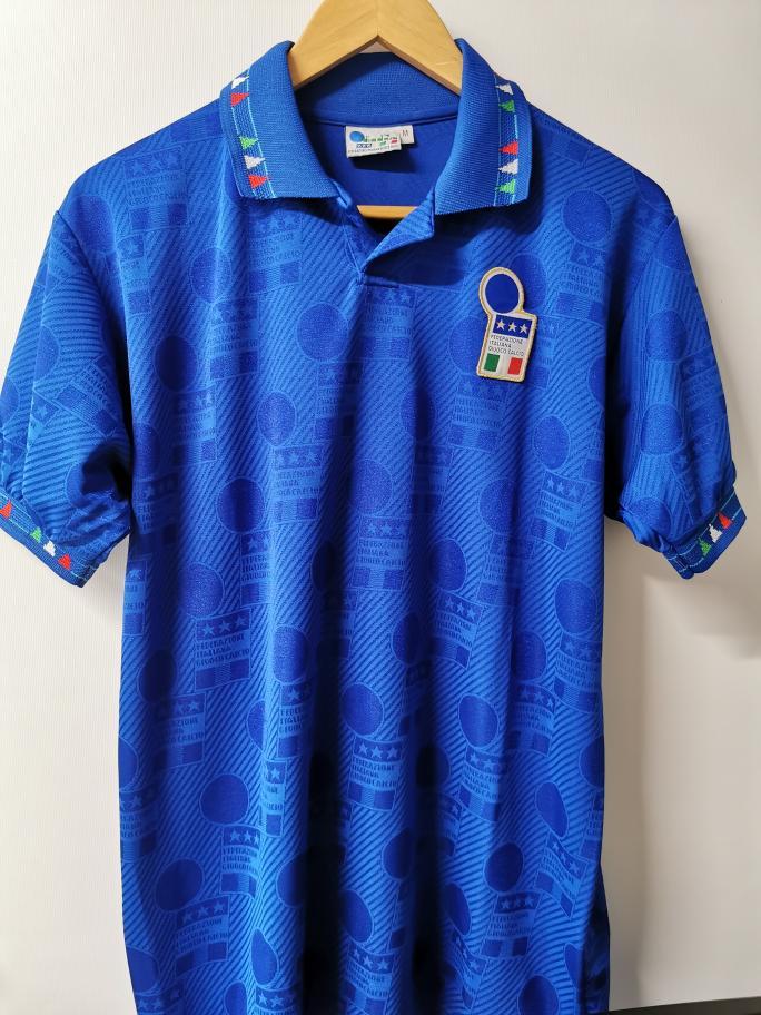 1994 Mexico Home 'H. Sanchez 9' and 1994 Italy Home #10, Medium