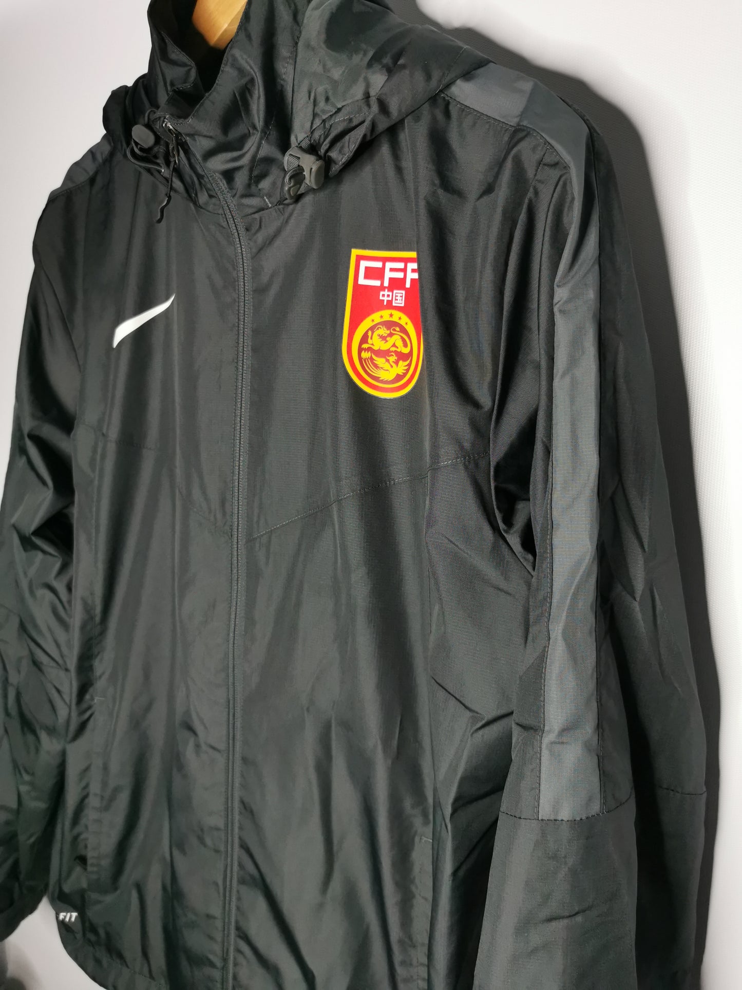 2014 China Raincoat, Large (fits Medium)