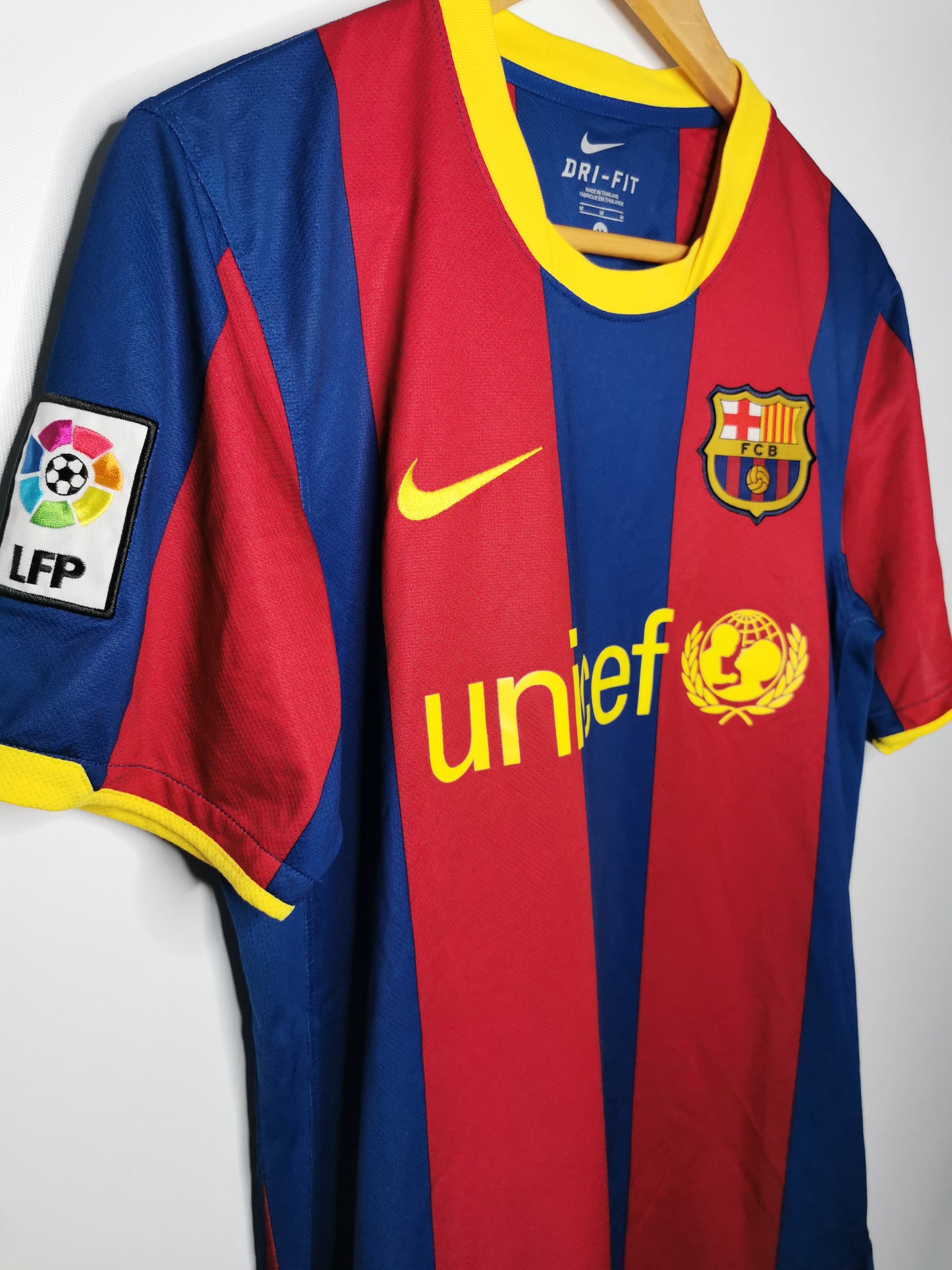 2010 Barcelona Home 'Messi 10', Medium