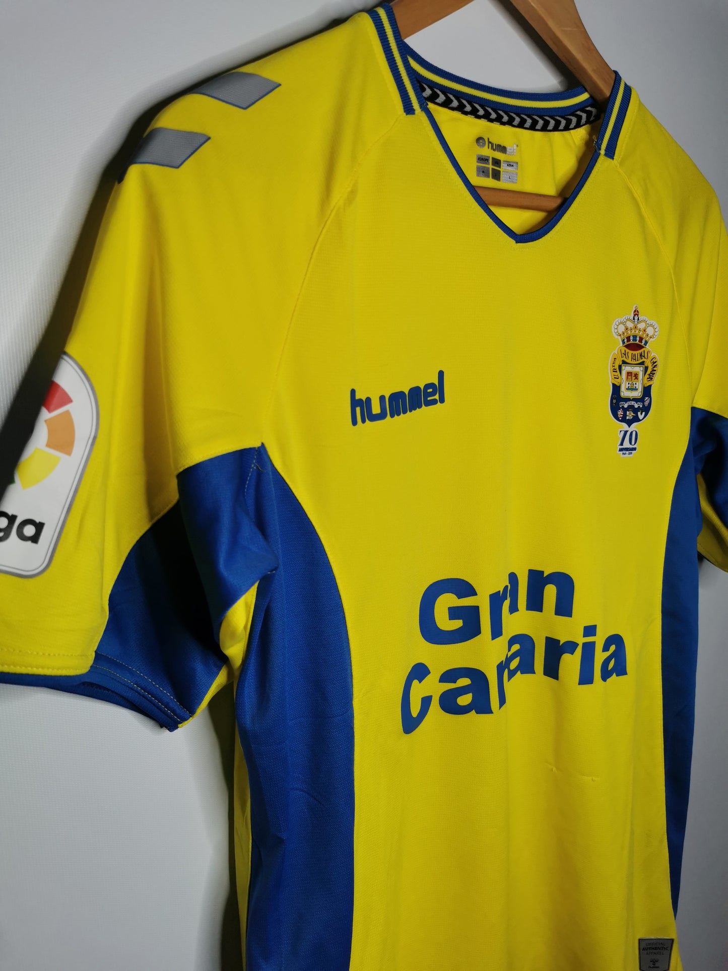 2019 Las Palmas Home 'Pedri 28', Medium