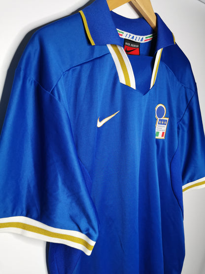 1996 Italy Home #16, X Large