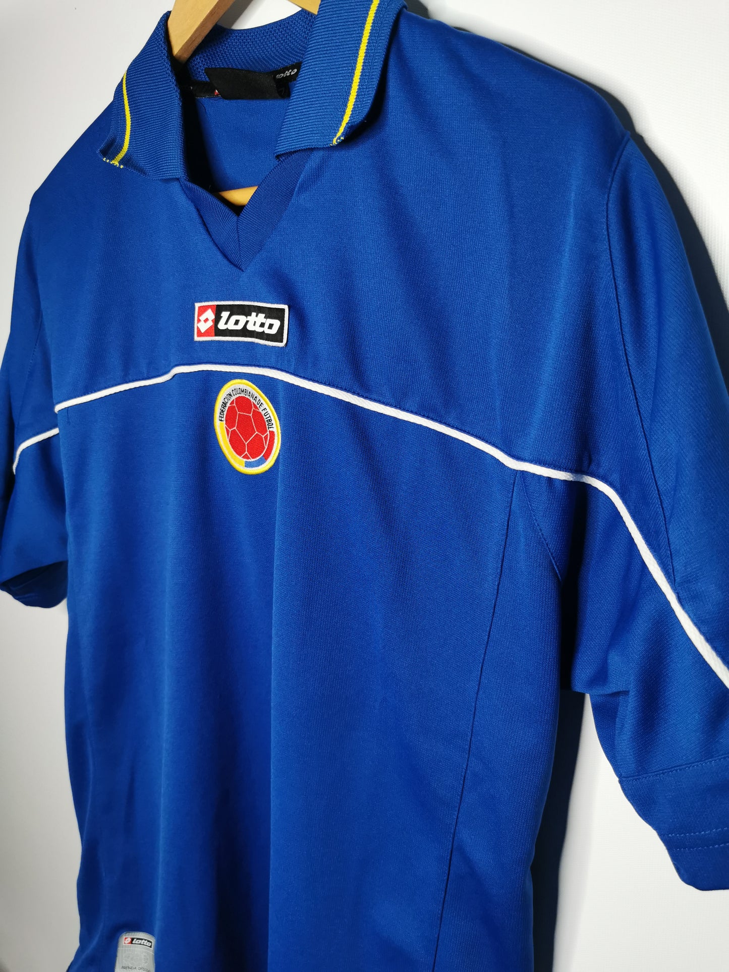 1998 Colombia Away, Large
