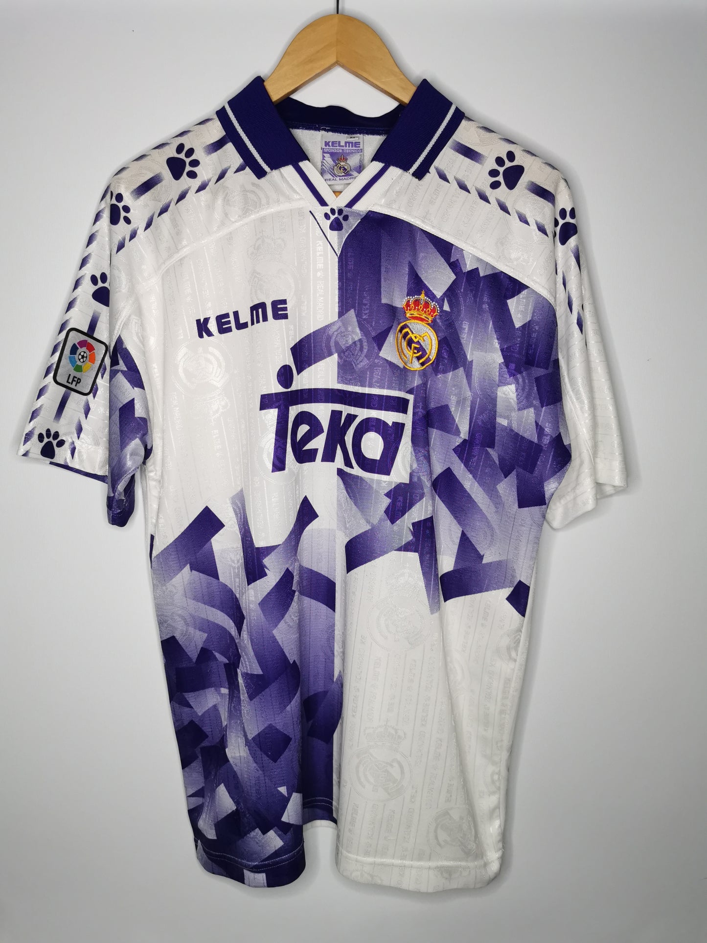 1996 Real Madrid Third, Medium