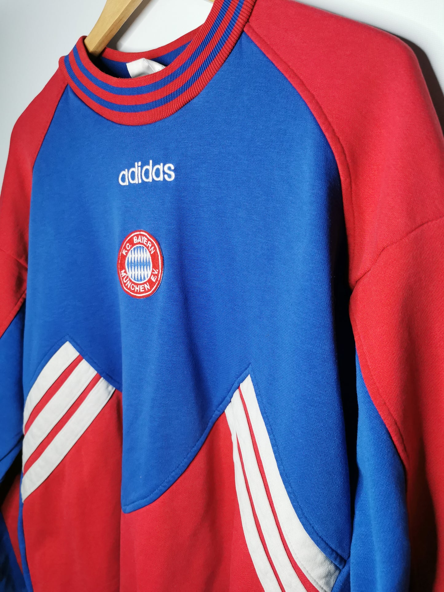 1993 Bayern Munich Sweatshirt, Medium