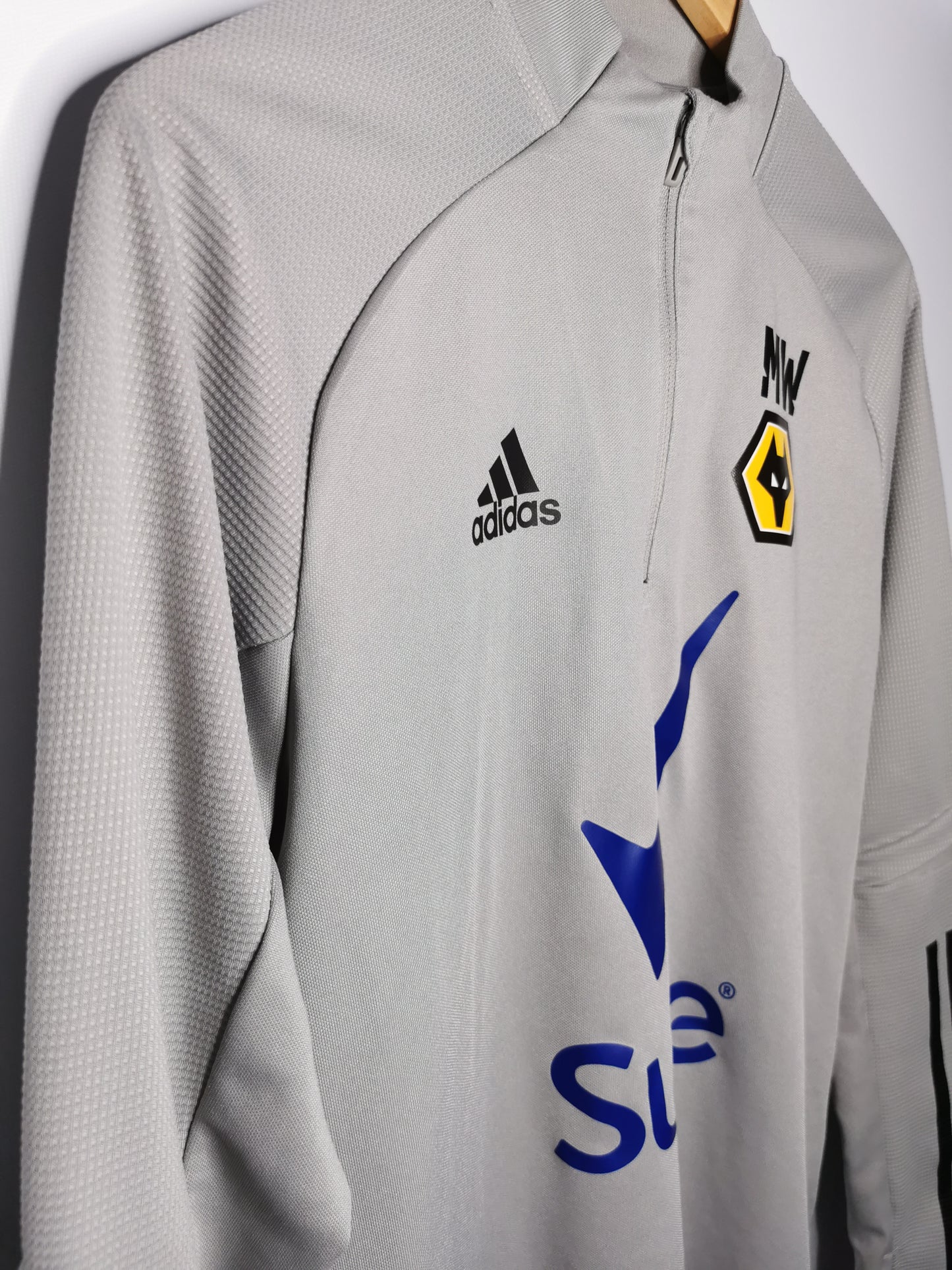 2019 Wolves Staff Issued Training Top, Small (fits slim Medium)
