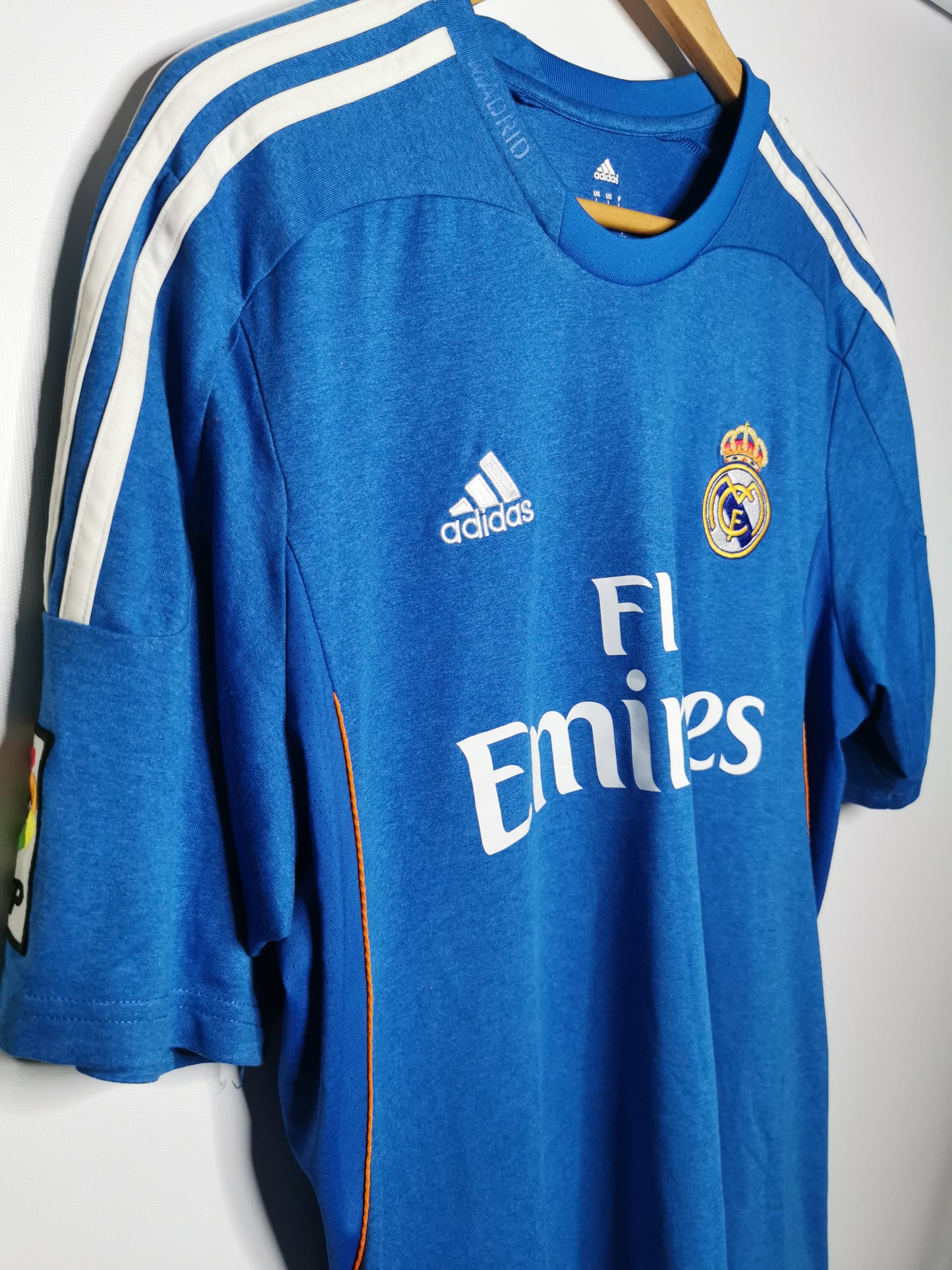 2013 Real Madrid Away, Large