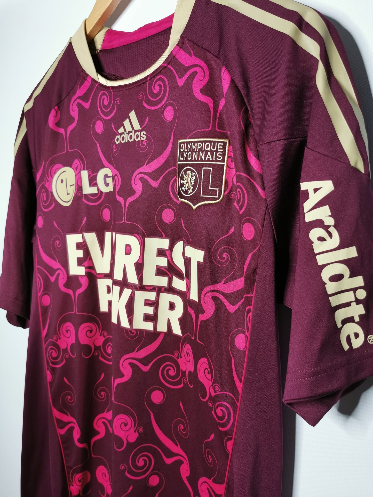 2010 Lyon Away Match Issued #6, Large (fits as Medium)
