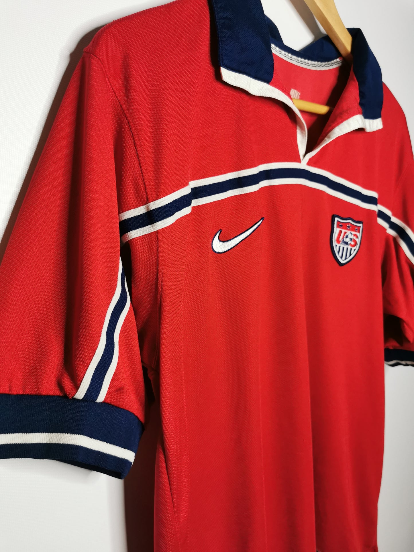 1998 USA Away, Medium