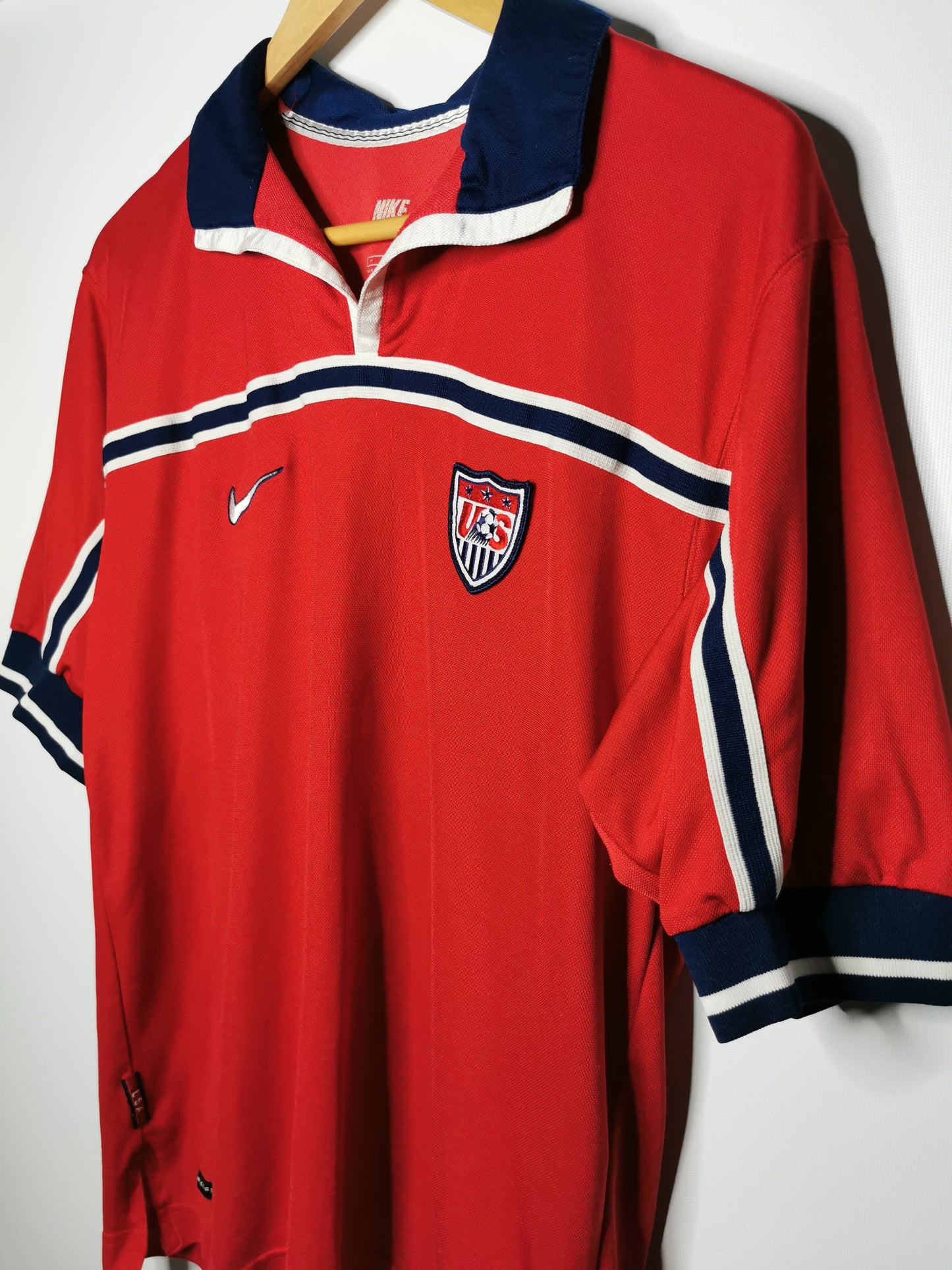 1998 USA Away, Medium