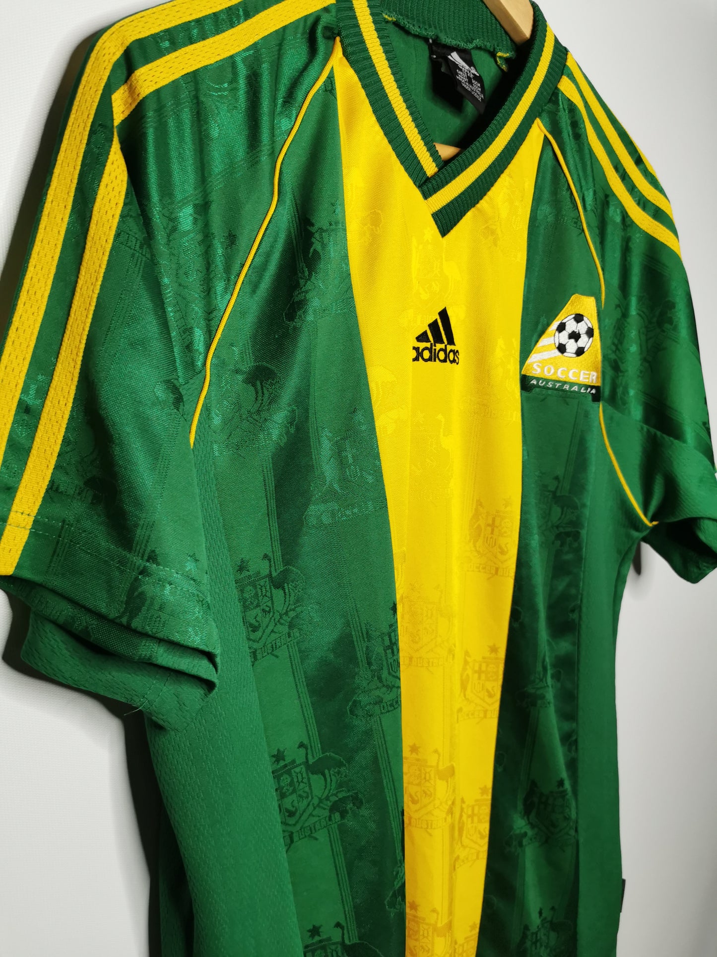 1998 Australia Home, Small (fits as Medium)