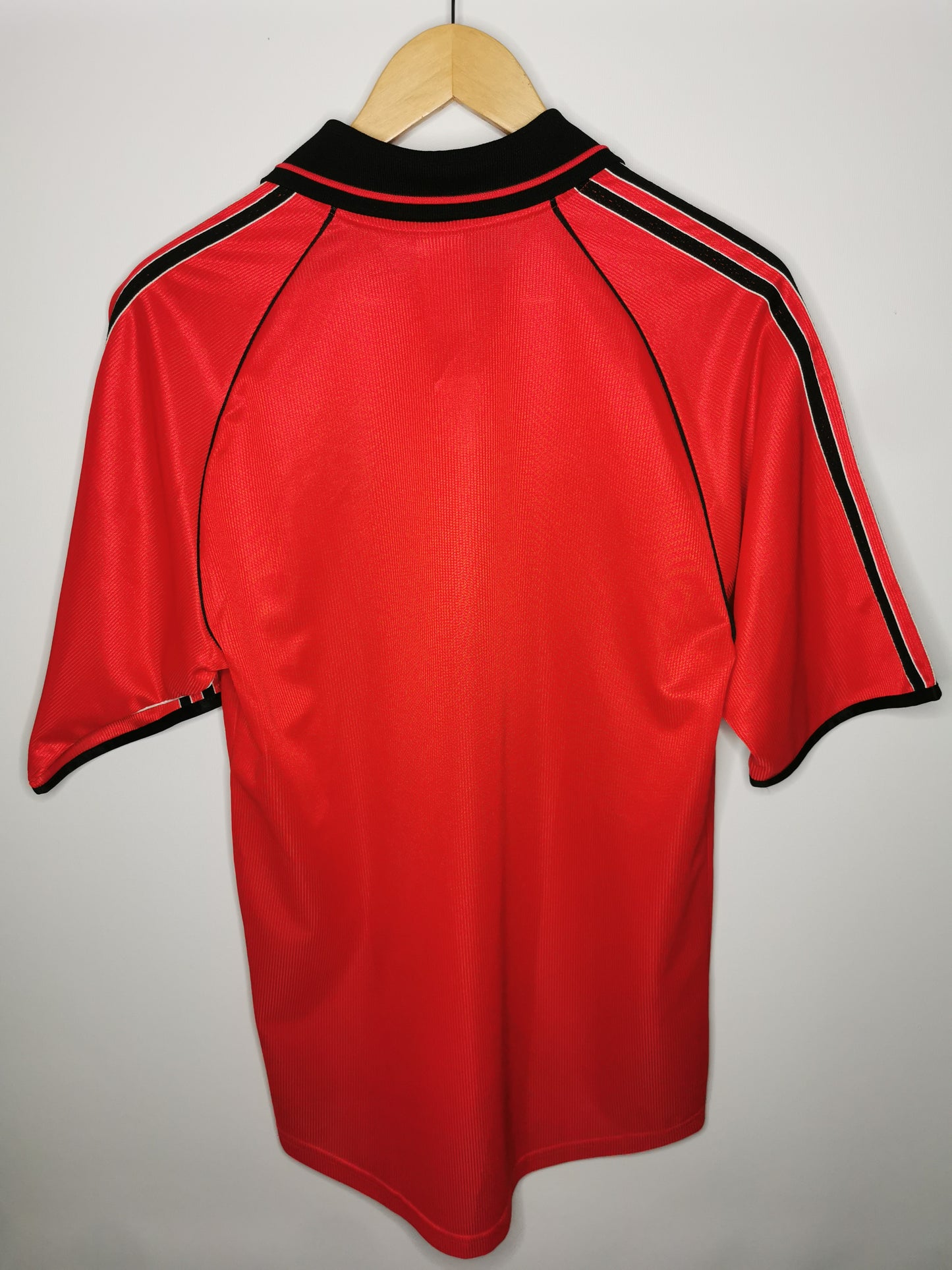 1999 Benfica European Home, Small (fits Medium)